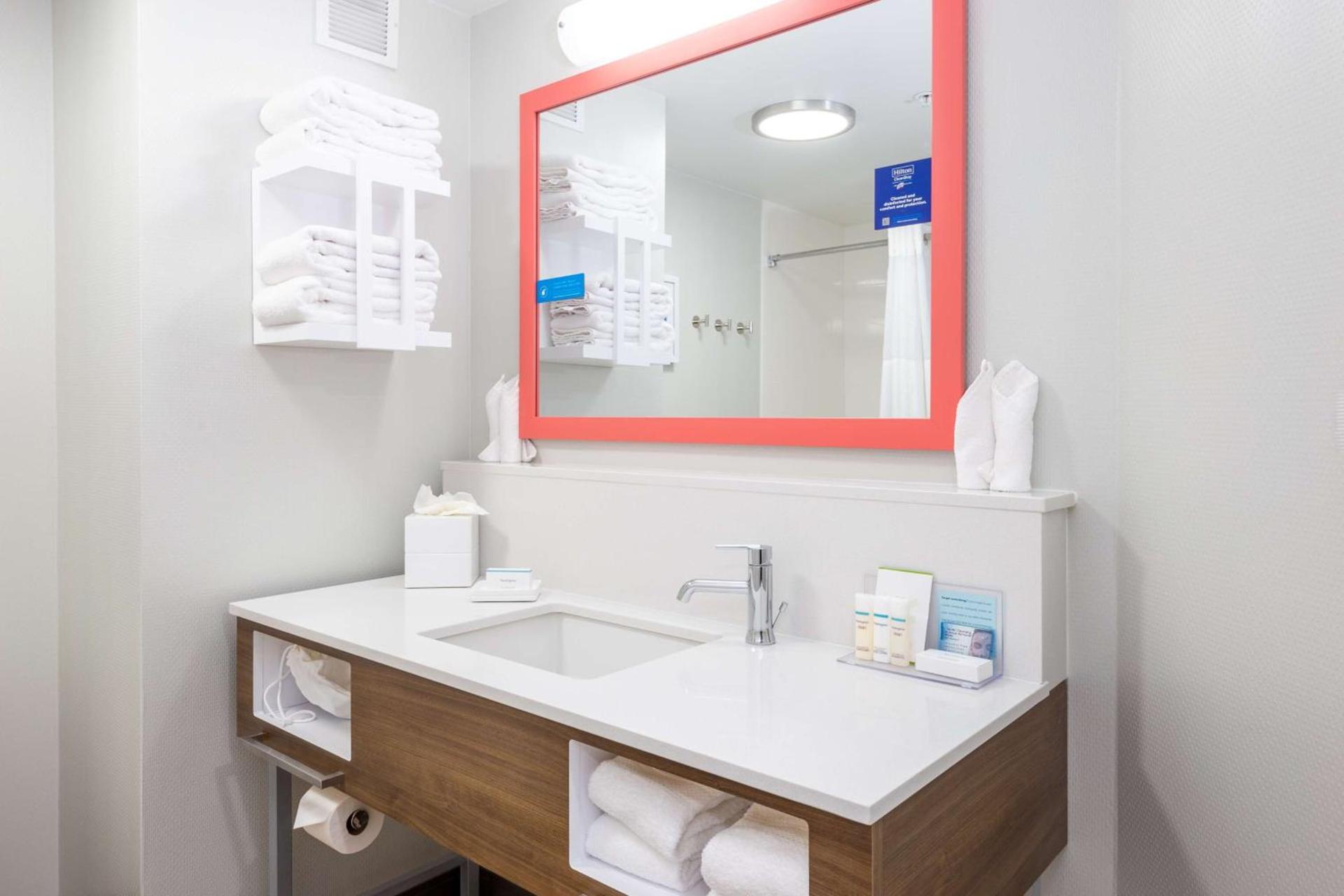 Hampton Inn Christiansburg/Blacksburg photo 22