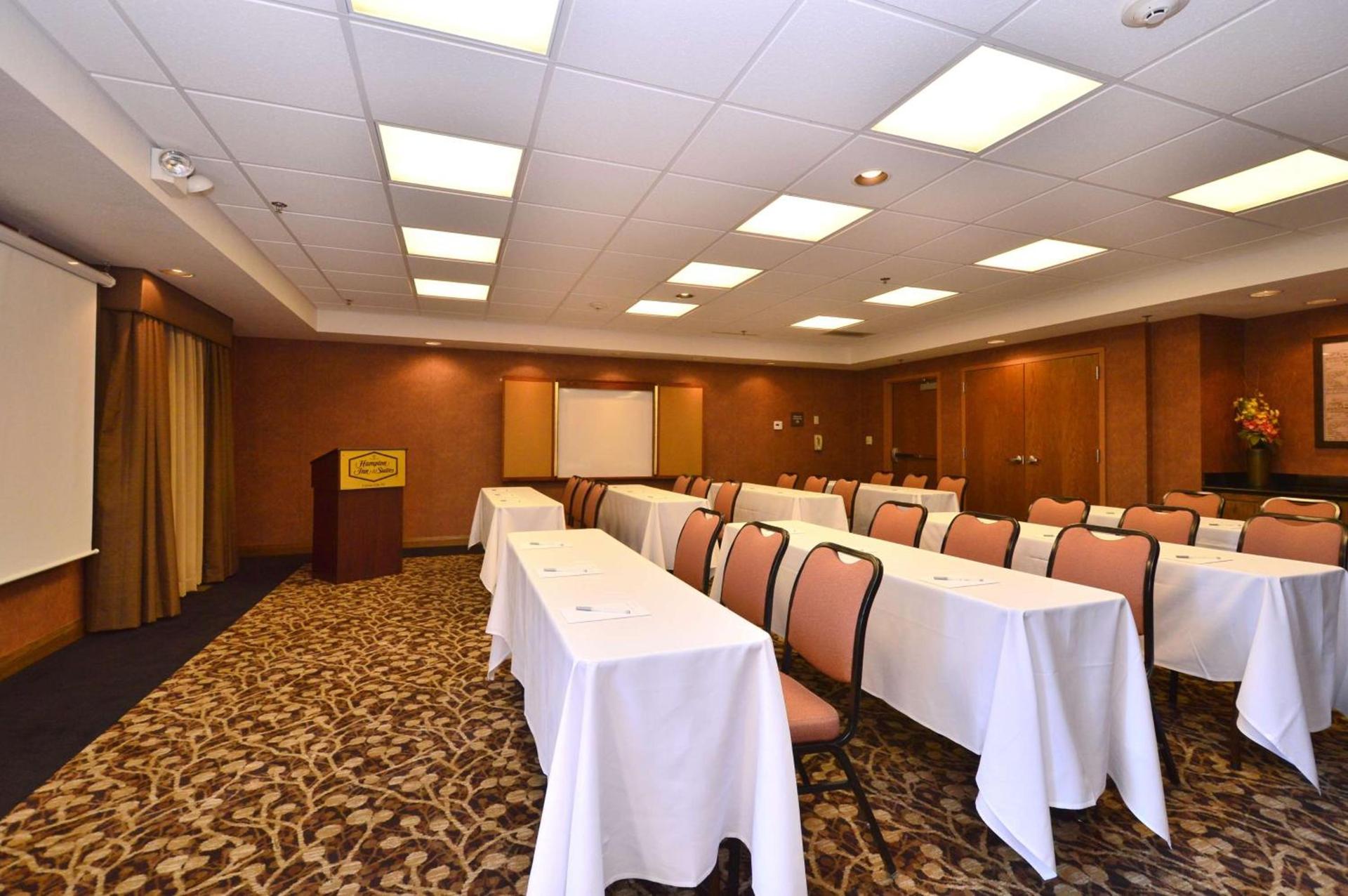 Hampton Inn & Suites Carson City photo 53