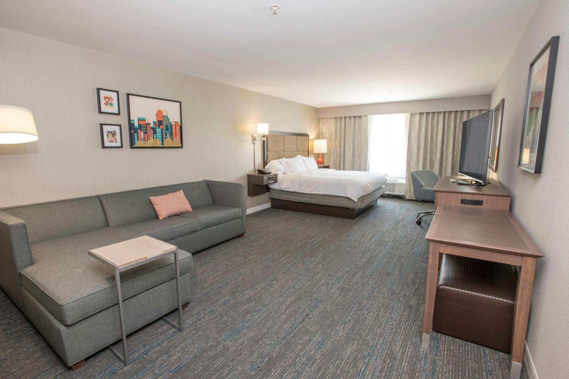 Hampton Inn & Suites - Cincinnati/Kenwood, OH photo 42