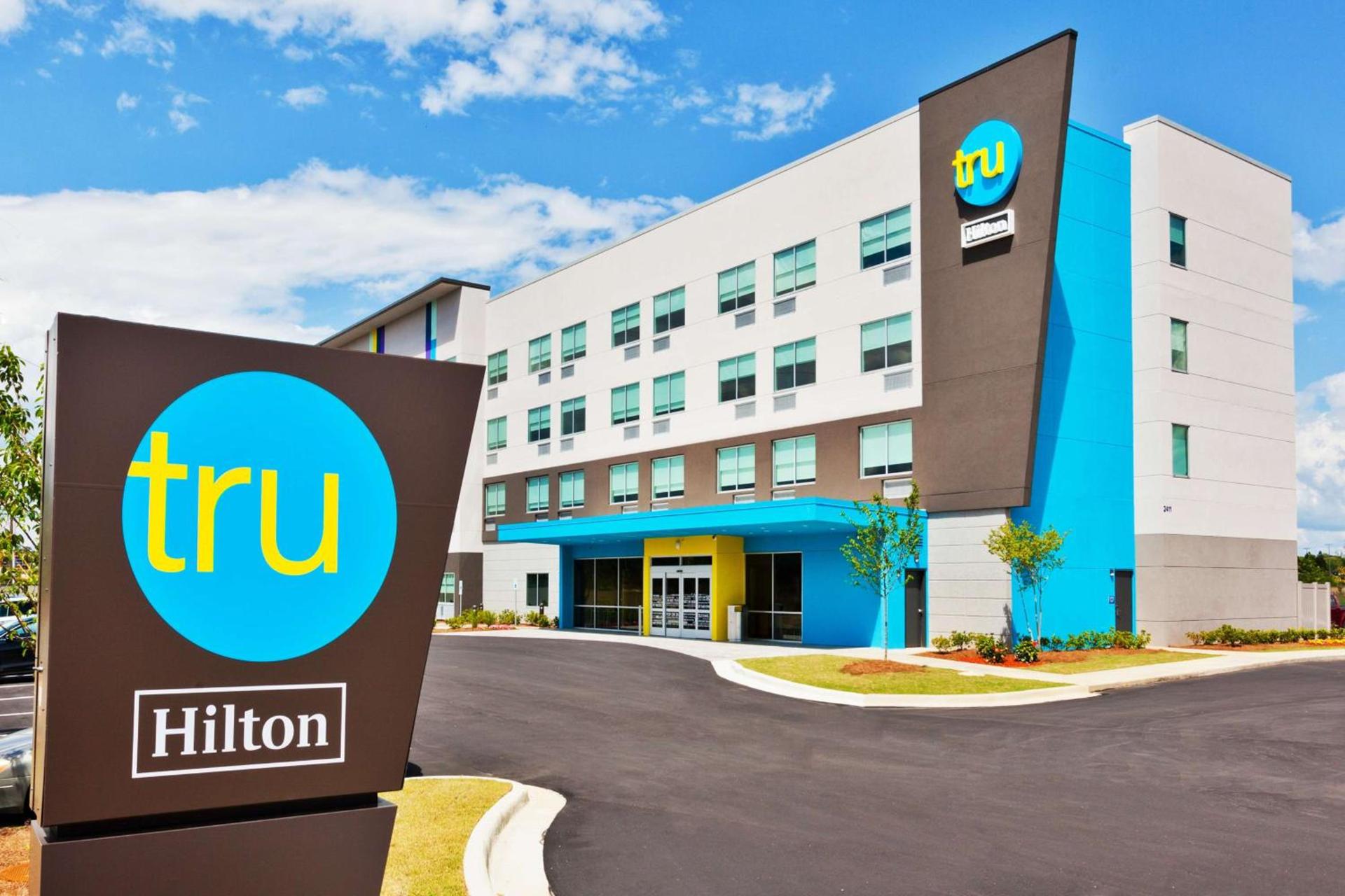Tru by Hilton Auburn photo 25