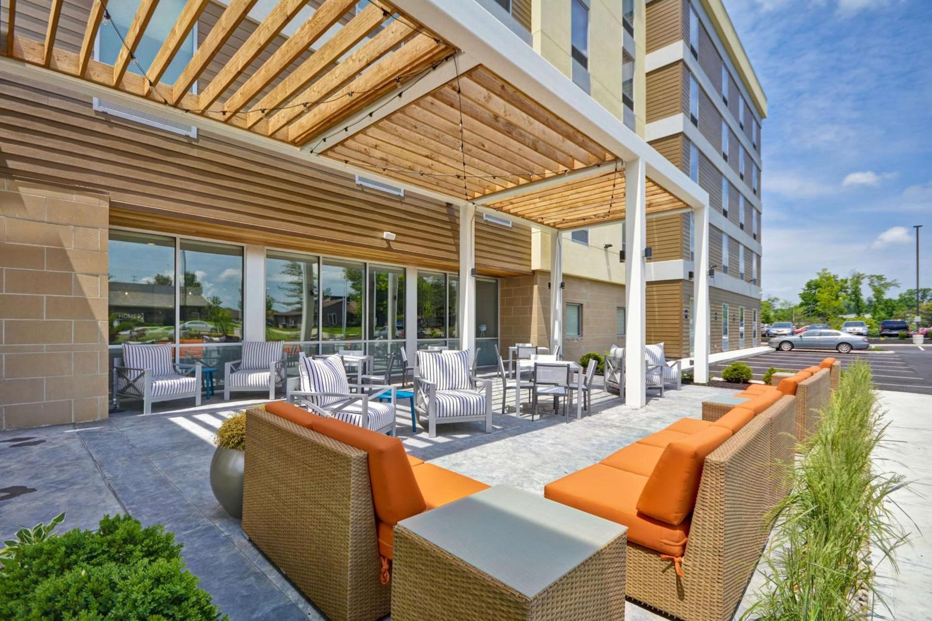 Home2 Suites By Hilton Blue Ash Cincinnati photo 4