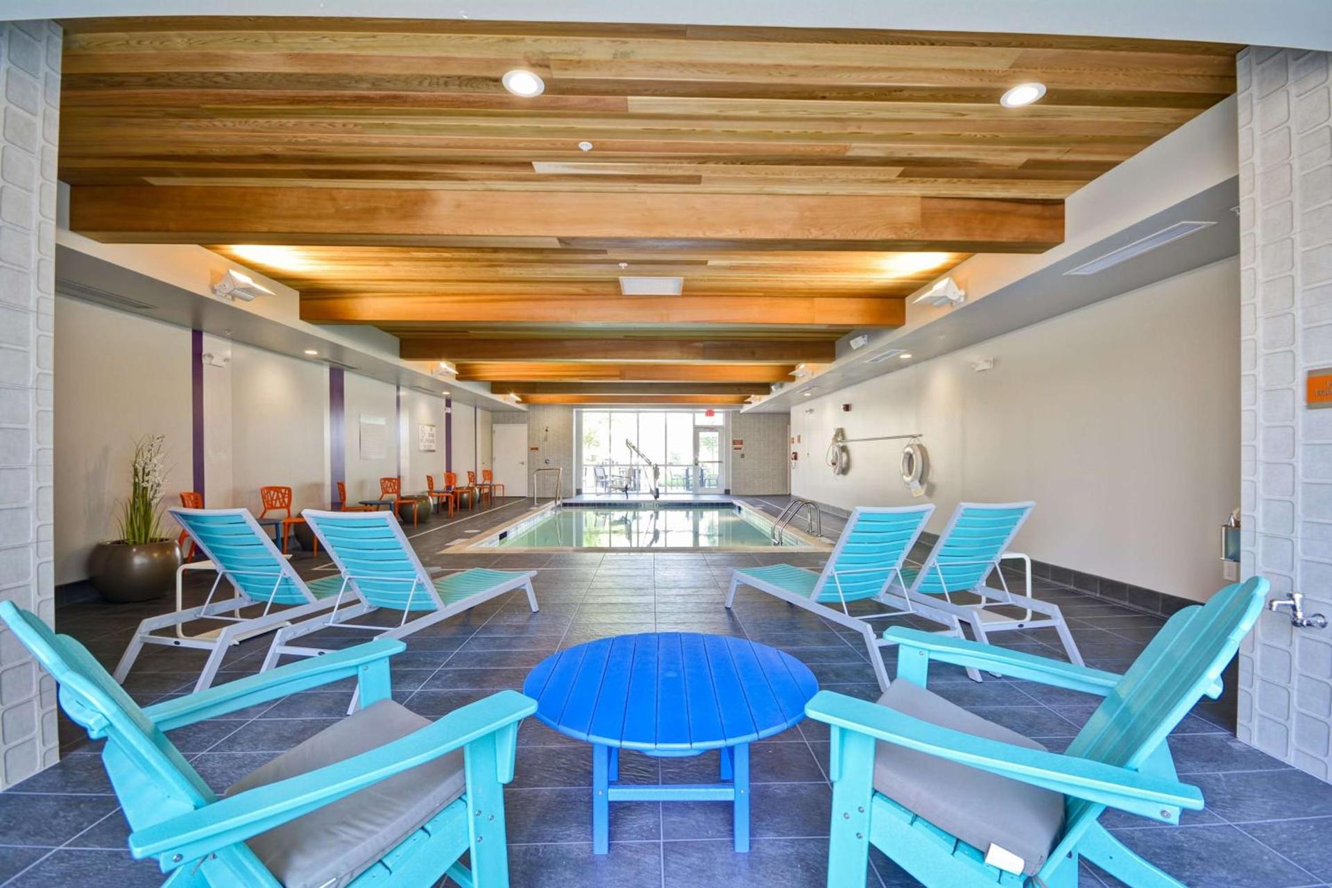 Home2 Suites By Hilton Blue Ash Cincinnati photo 8