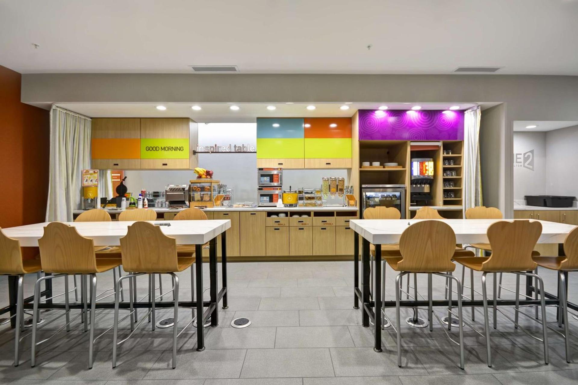 Home2 Suites By Hilton Blue Ash Cincinnati photo 10