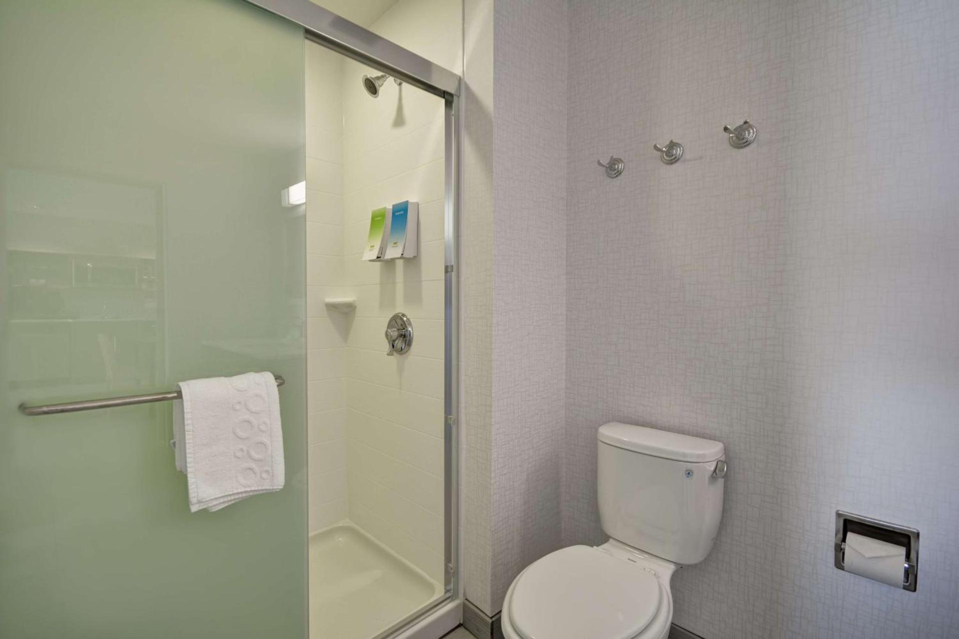 Home2 Suites By Hilton Blue Ash Cincinnati photo 28