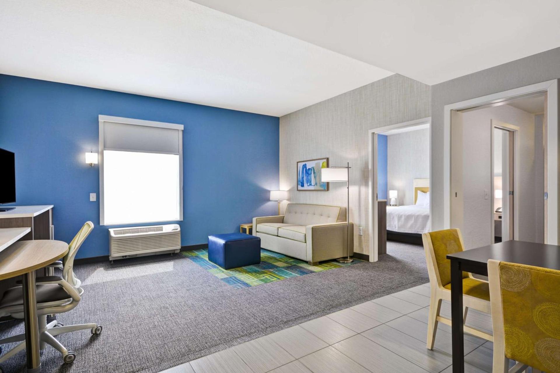 Home2 Suites By Hilton Blue Ash Cincinnati photo 18