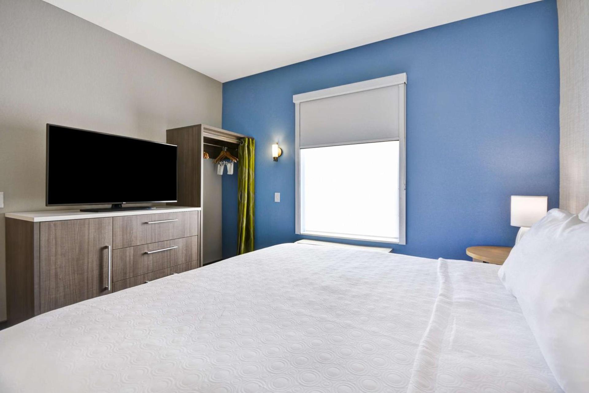 Home2 Suites By Hilton Blue Ash Cincinnati photo 22