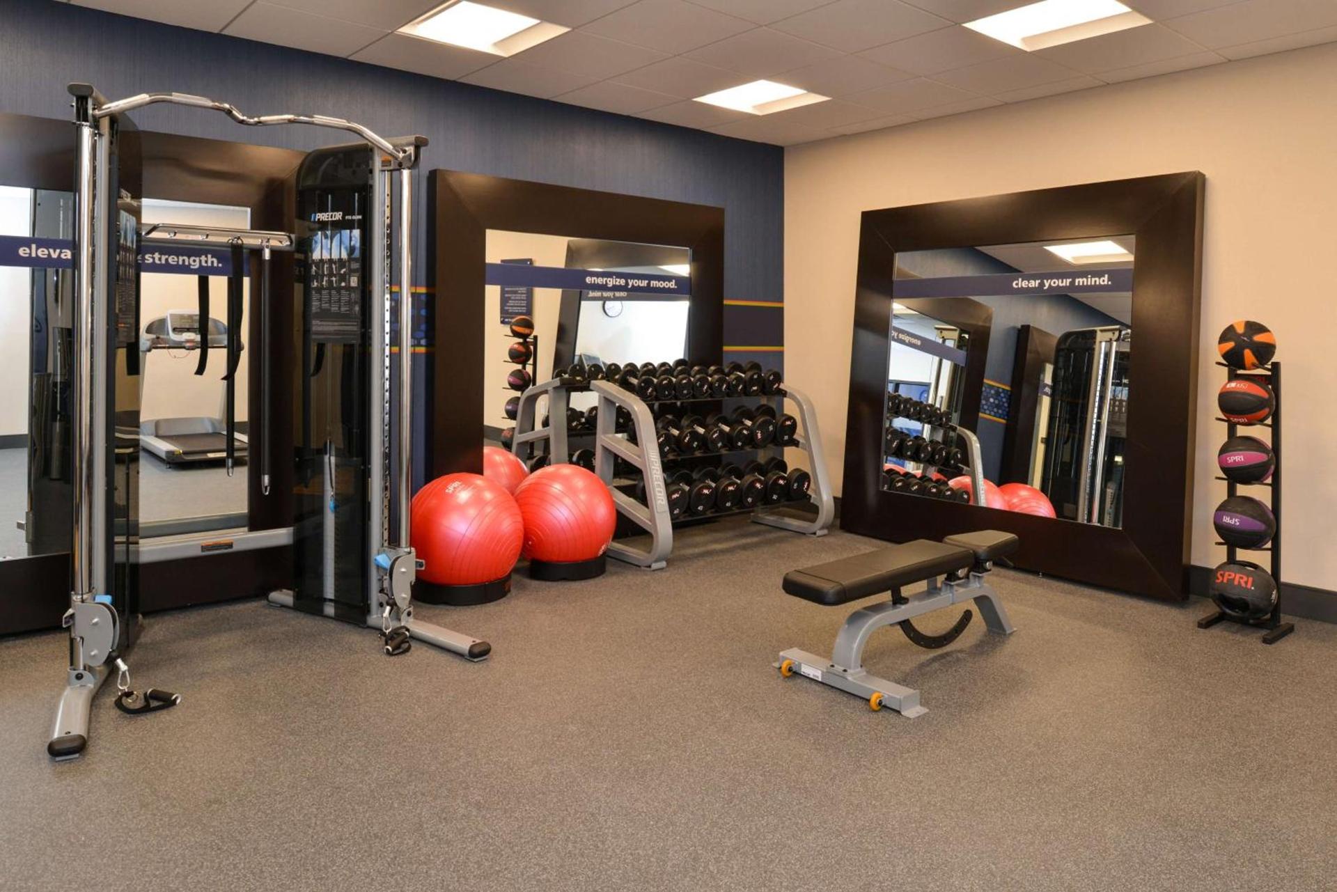 Hampton Inn & Suites Cincinnati-Mason, Ohio photo 11