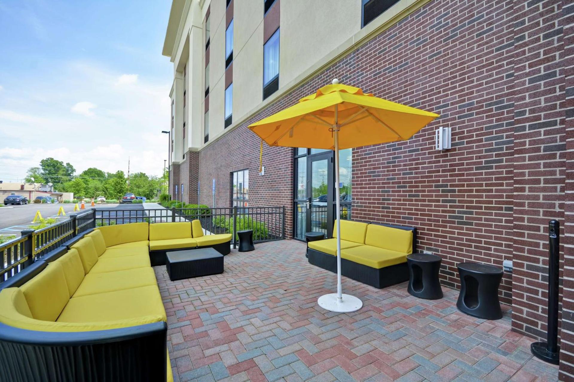 Hampton Inn Blue Ash/Cincinnati, OH photo 2