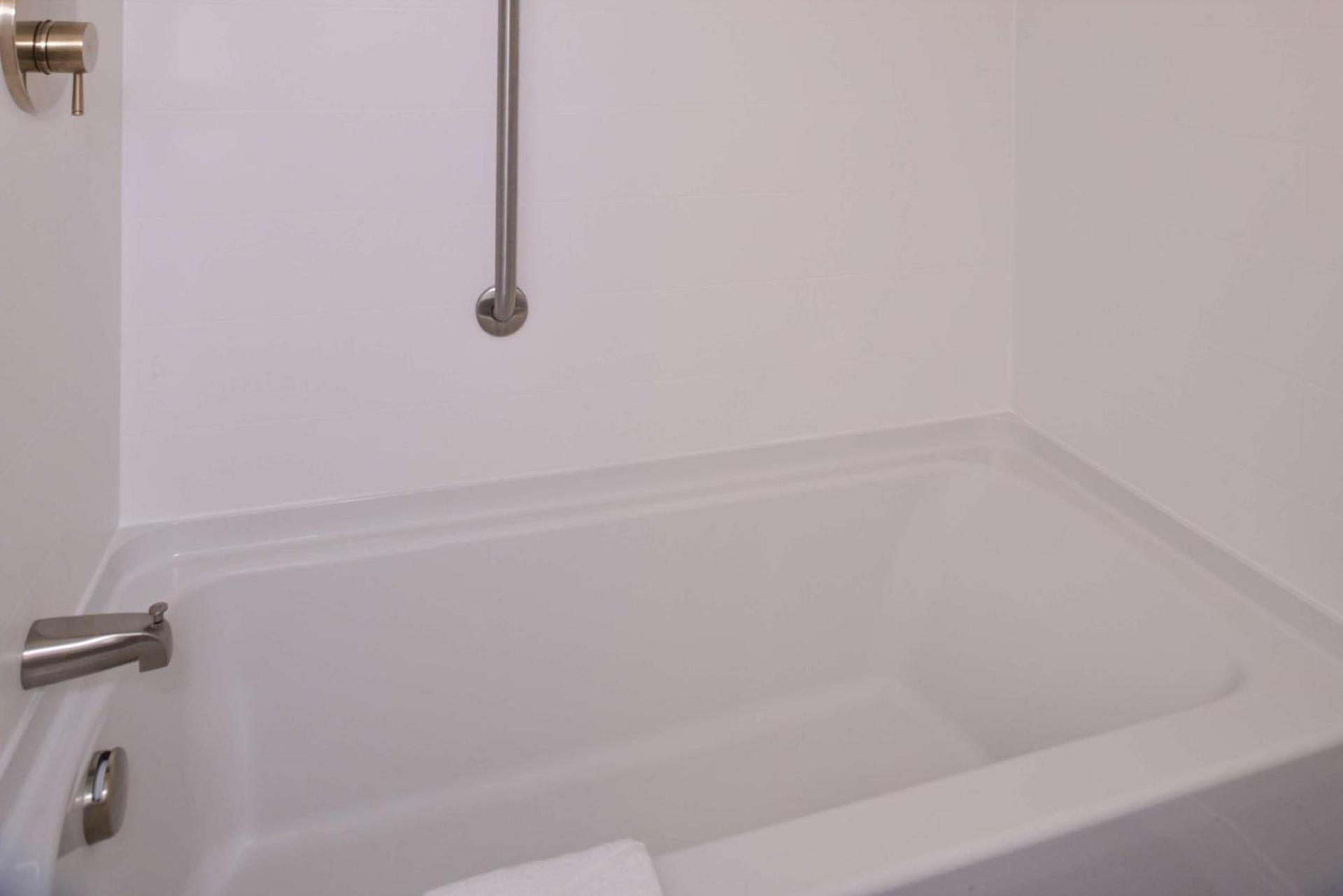 Hampton Inn & Suites Cincinnati-Mason, Ohio photo 20