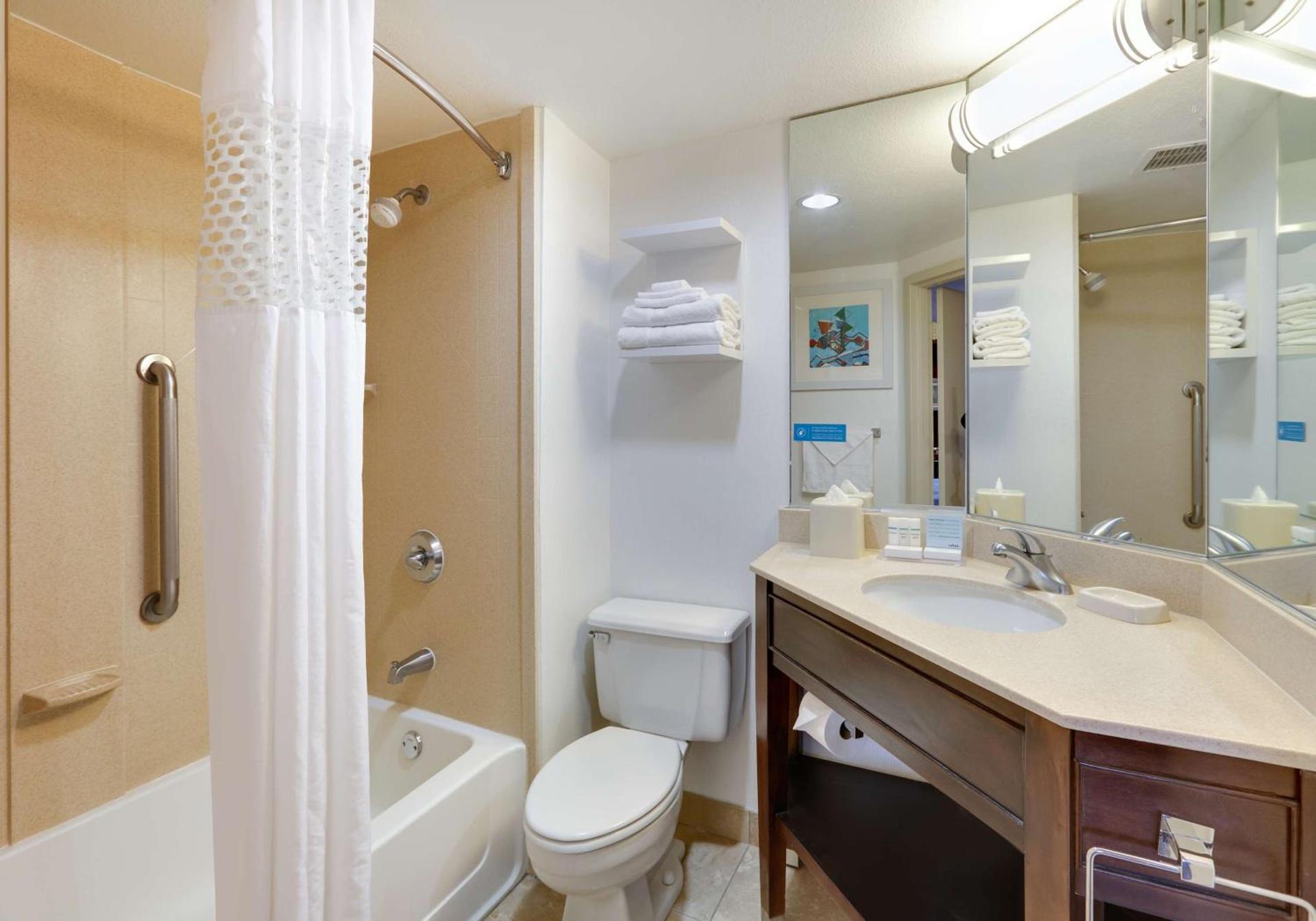 Hampton Inn Los Angeles/Carson photo 18