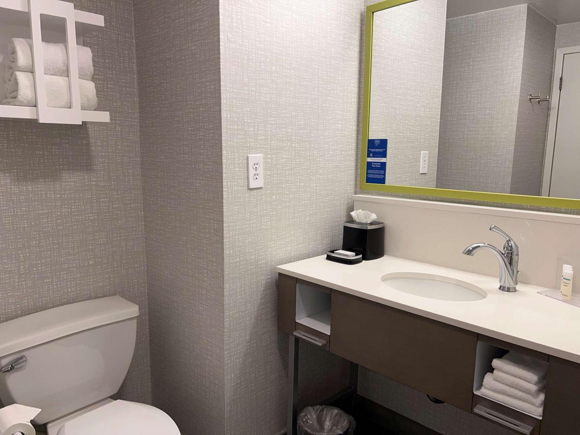 Hampton Inn Cumming photo 19