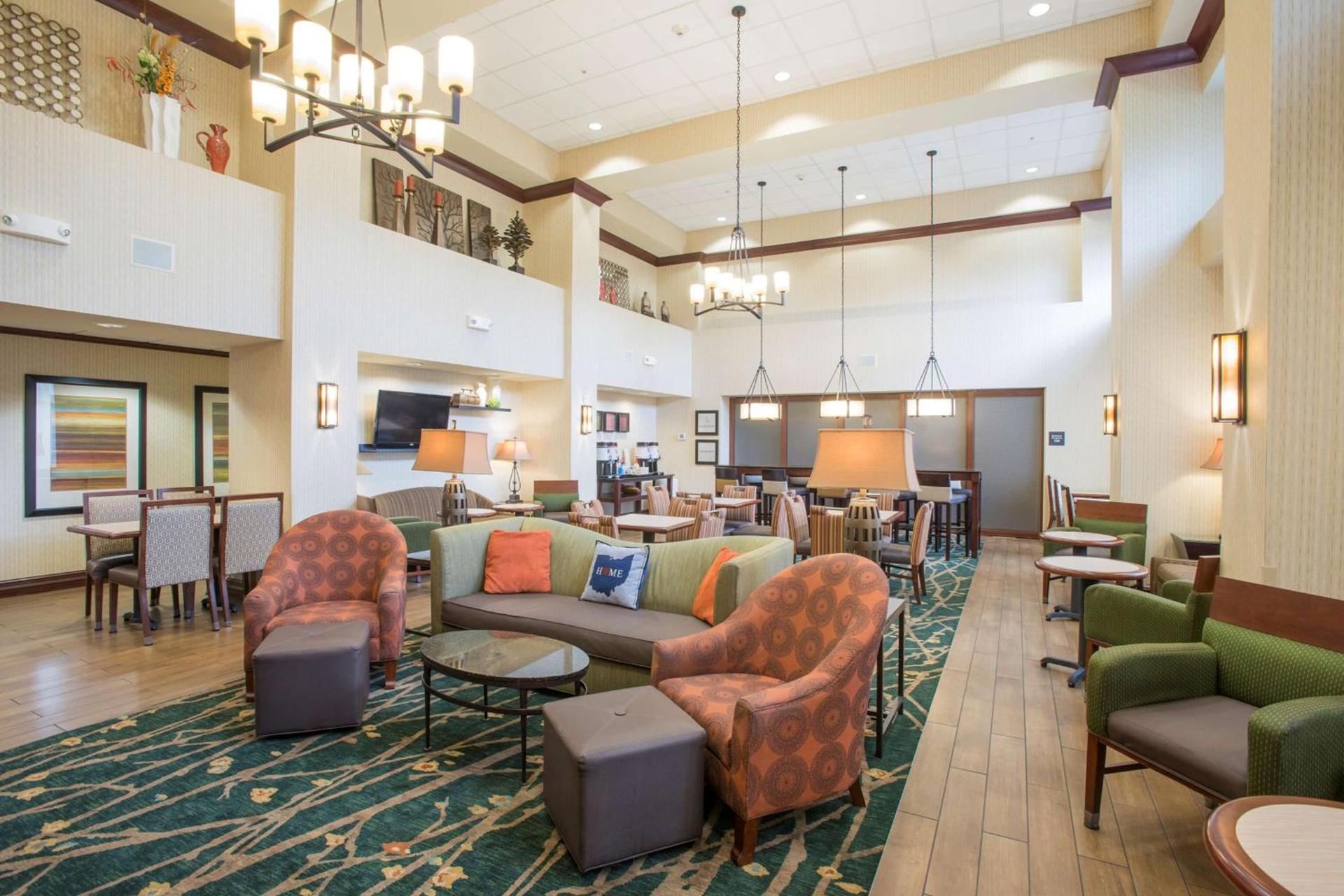 Hampton Inn & Suites Cincinnati-Union Centre photo 10