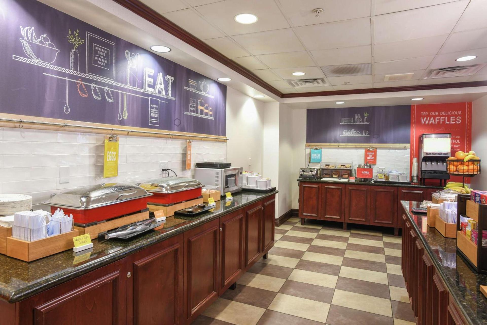Hampton Inn & Suites Cincinnati-Union Centre photo 15