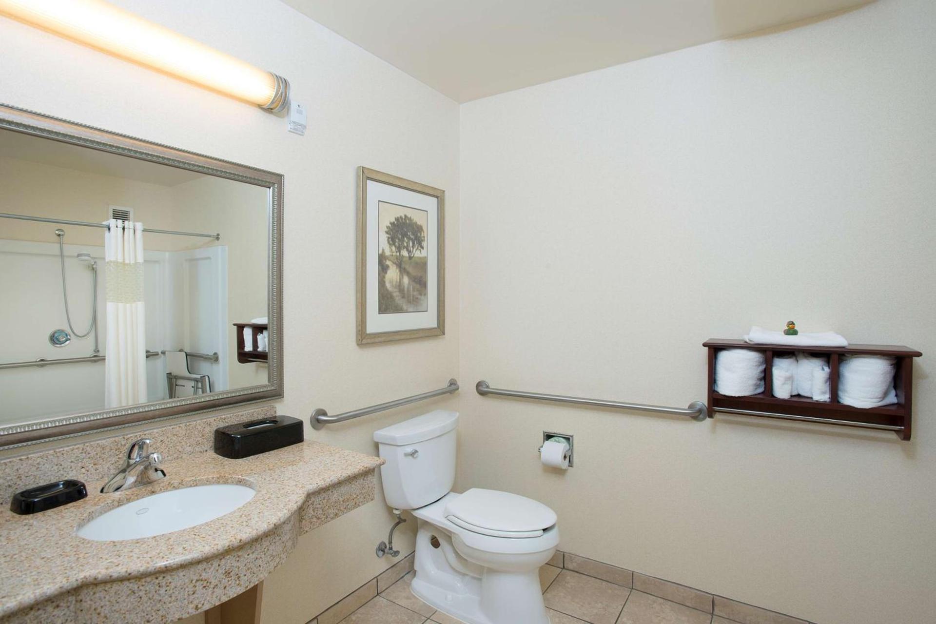 Hampton Inn & Suites Cincinnati-Union Centre photo 44