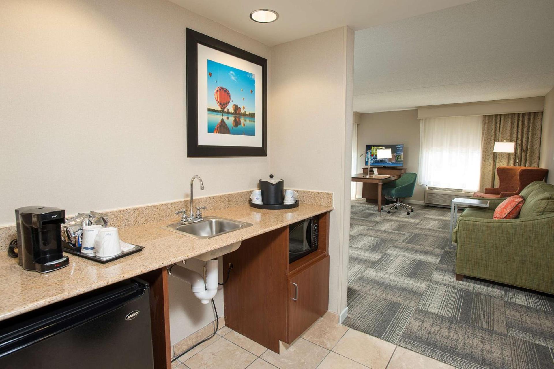 Hampton Inn & Suites Cincinnati-Union Centre photo 51