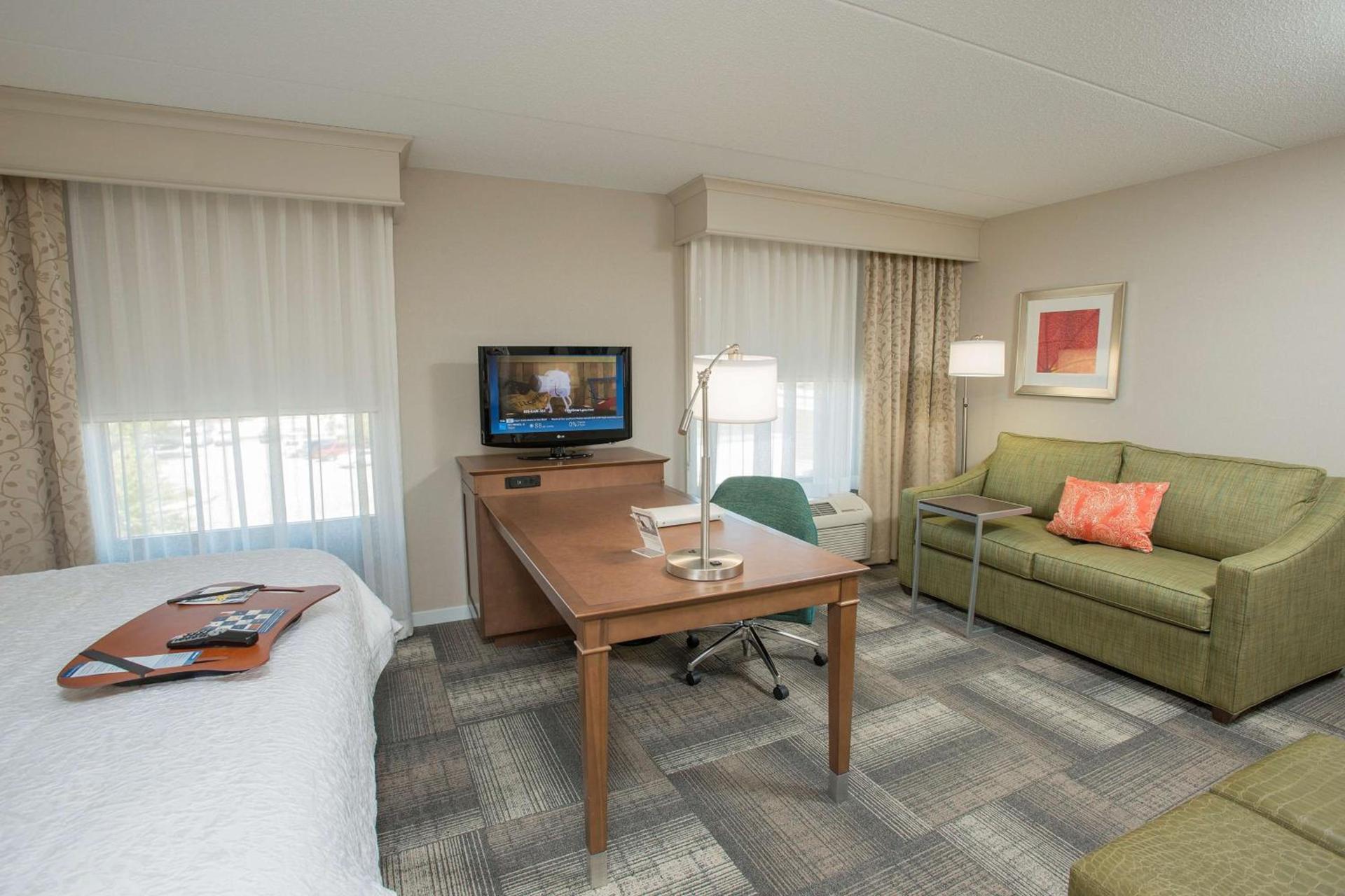 Hampton Inn & Suites Cincinnati-Union Centre photo 17