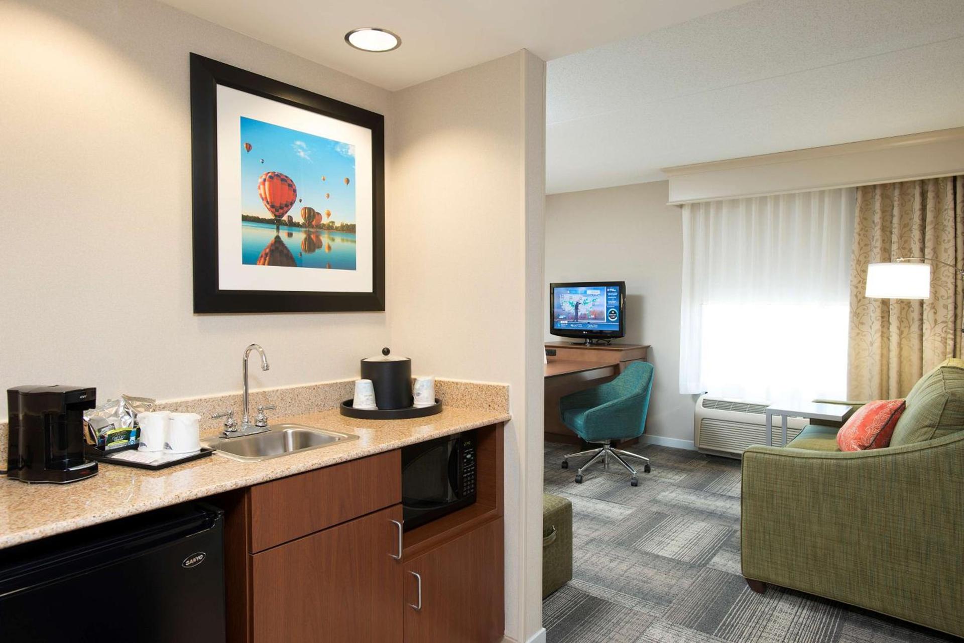 Hampton Inn & Suites Cincinnati-Union Centre photo 18