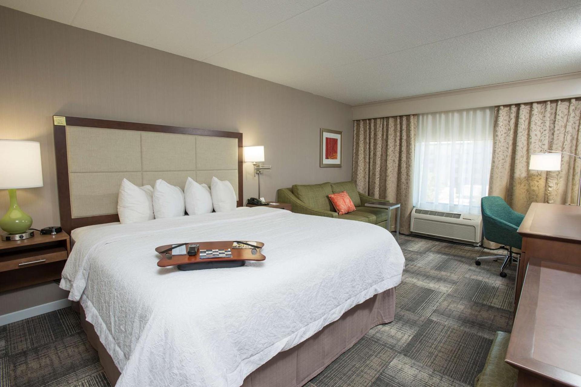 Hampton Inn & Suites Cincinnati-Union Centre photo 21