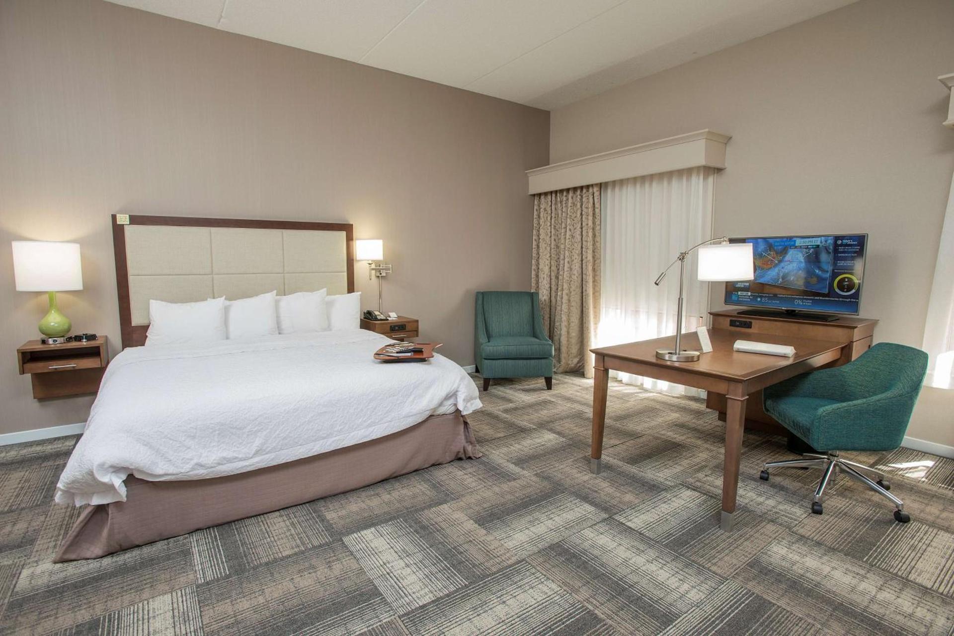Hampton Inn & Suites Cincinnati-Union Centre photo 24