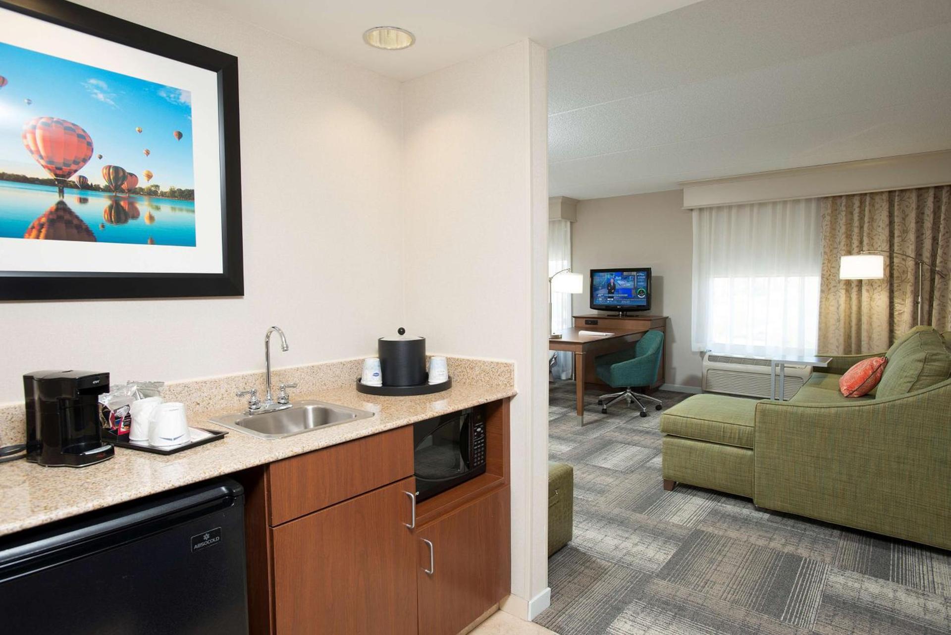 Hampton Inn & Suites Cincinnati-Union Centre photo 28