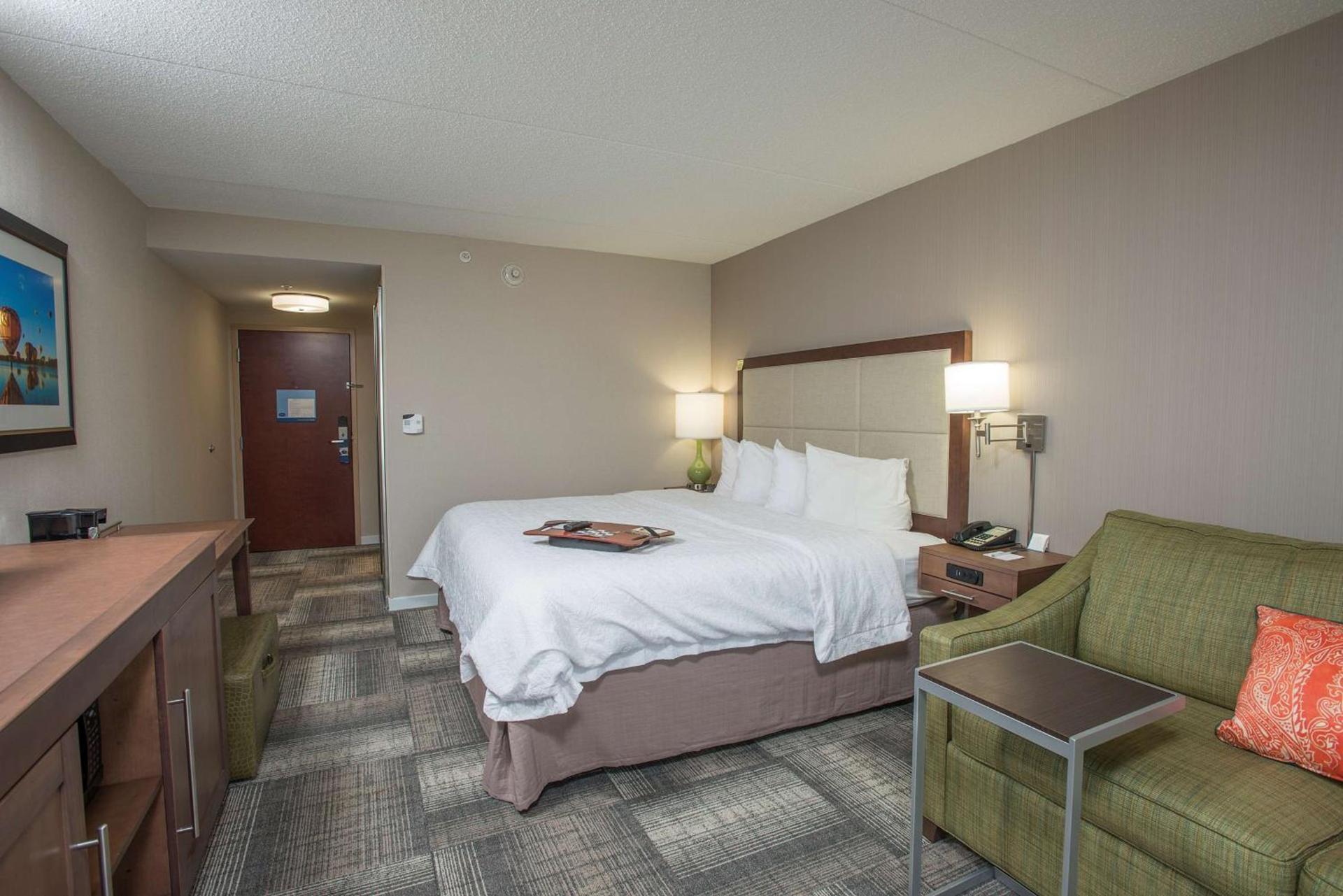 Hampton Inn & Suites Cincinnati-Union Centre photo 29
