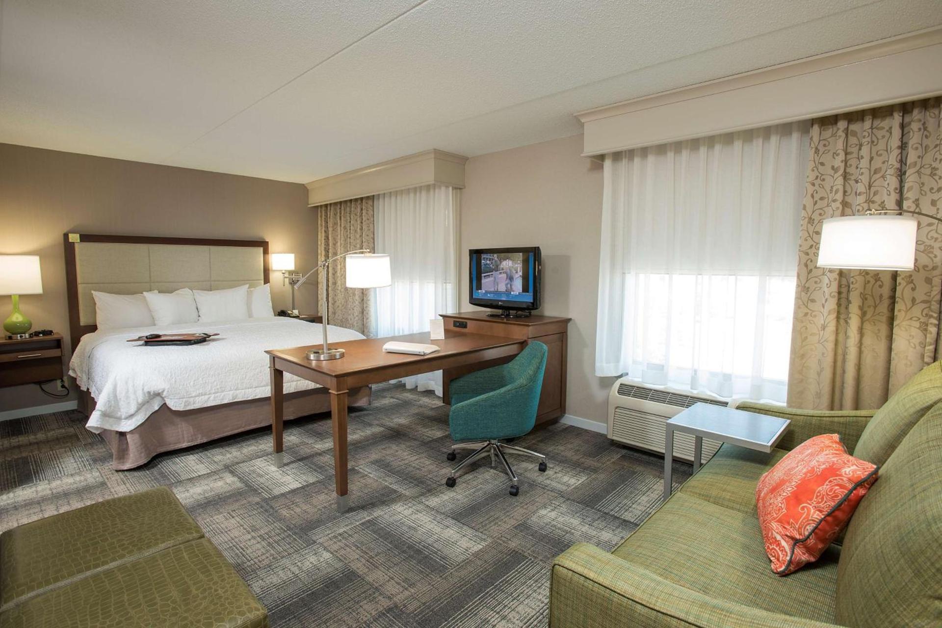 Hampton Inn & Suites Cincinnati-Union Centre photo 30