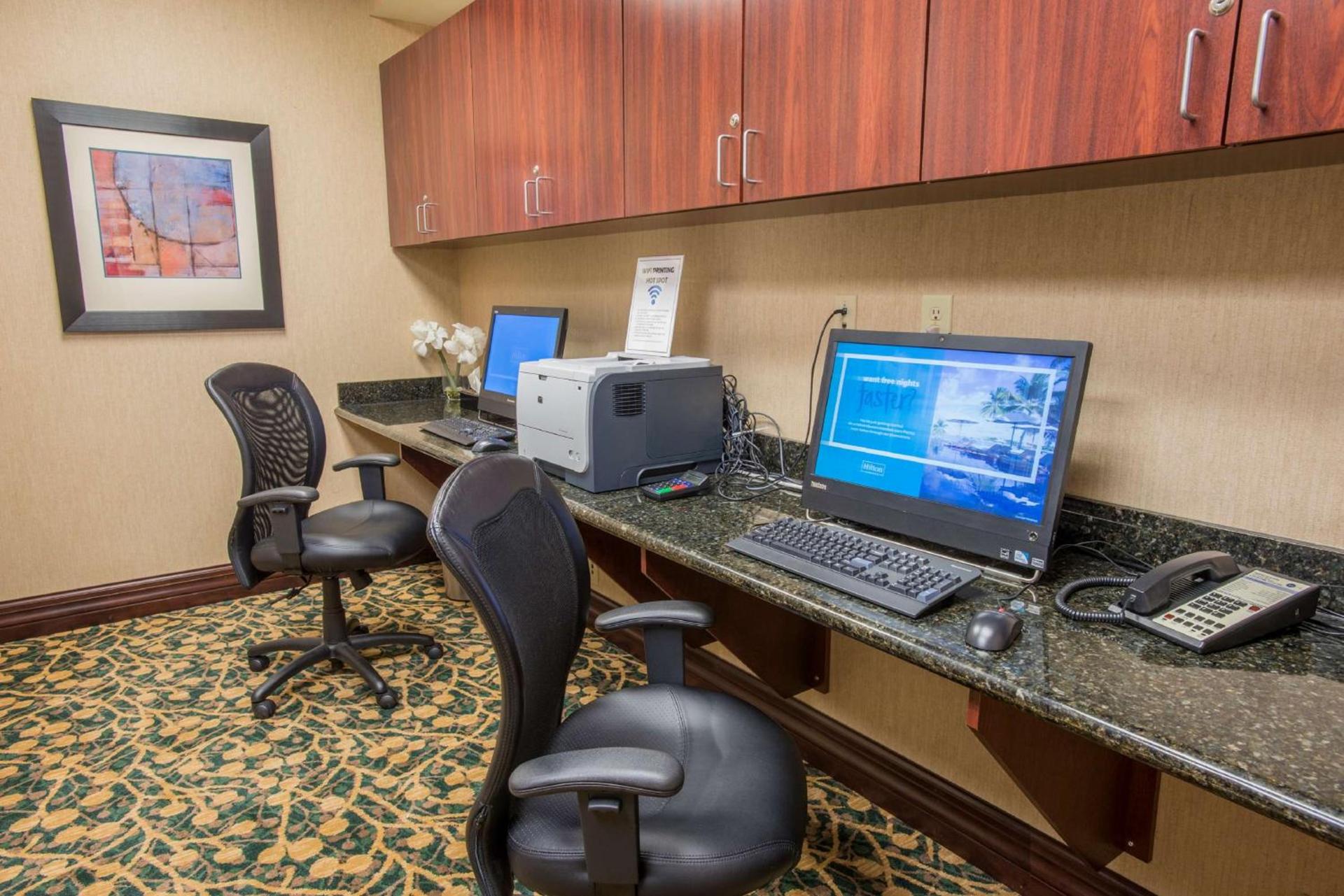 Hampton Inn & Suites Cincinnati-Union Centre photo 33