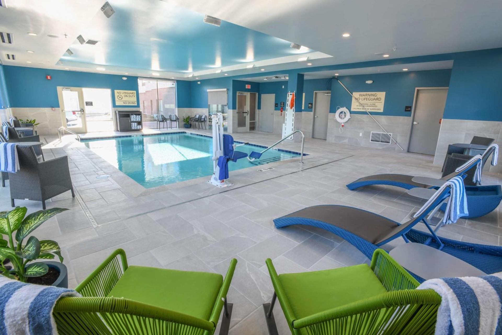 Hampton Inn & Suites Cincinnati Liberty Township photo 13