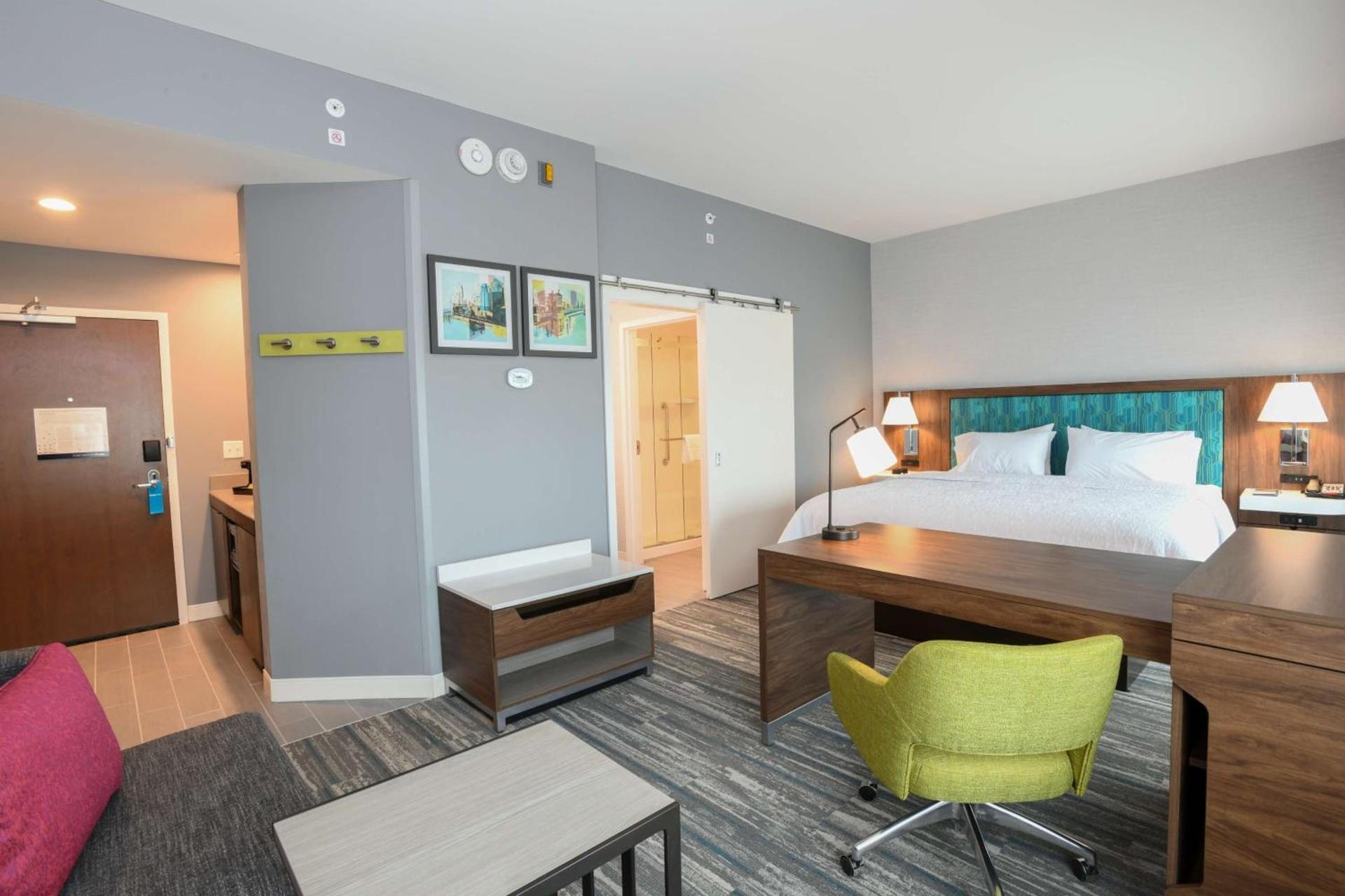 Hampton Inn & Suites Cincinnati Liberty Township photo 21