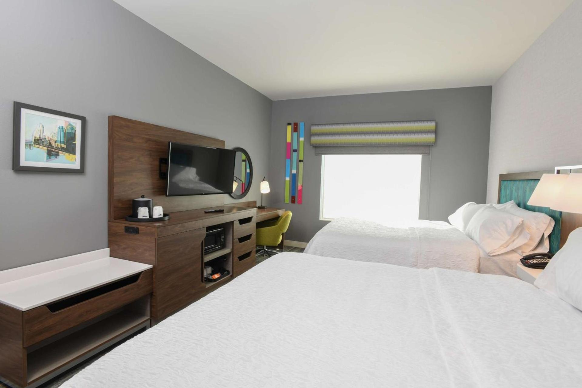 Hampton Inn & Suites Cincinnati Liberty Township photo 31