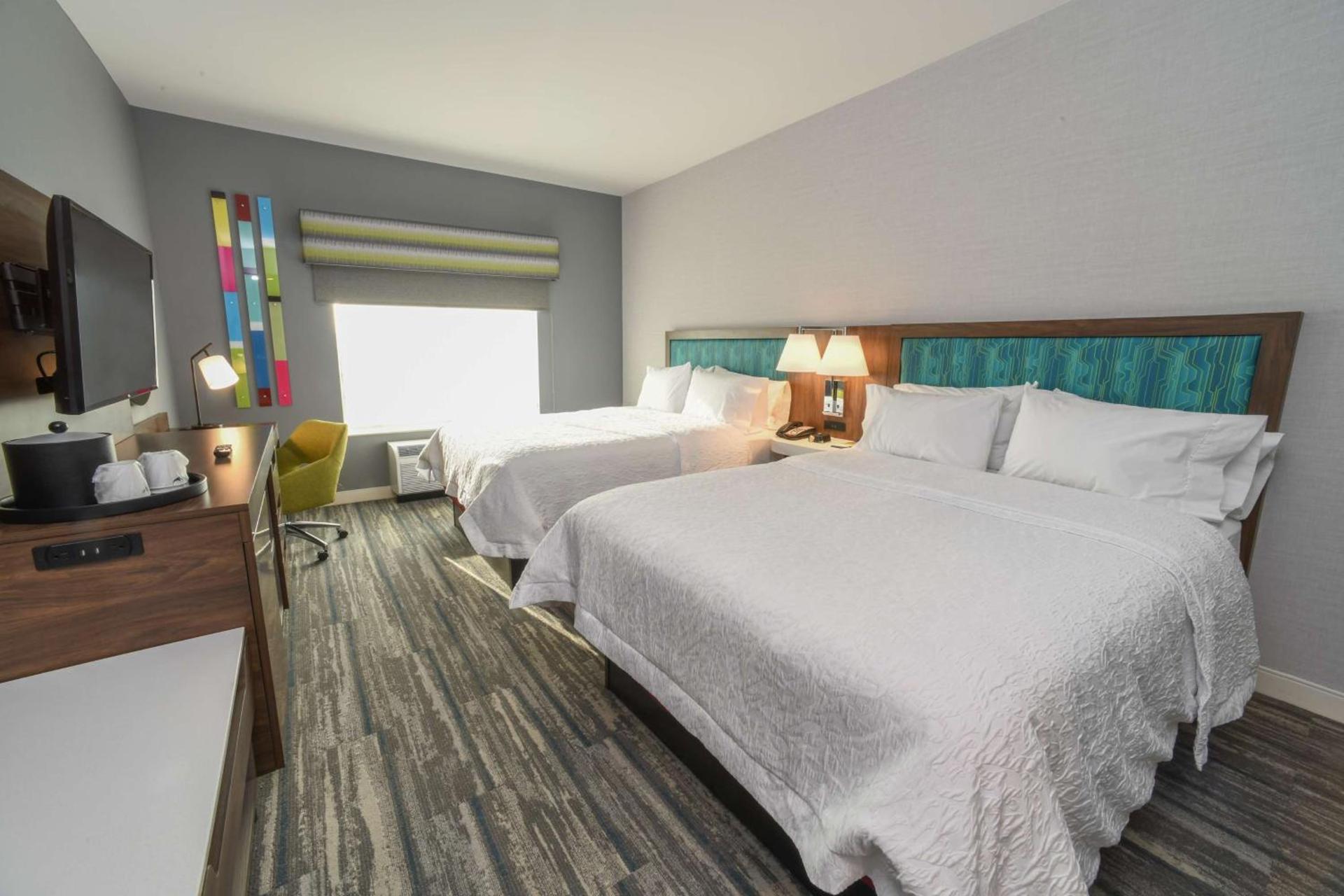 Hampton Inn & Suites Cincinnati Liberty Township photo 37