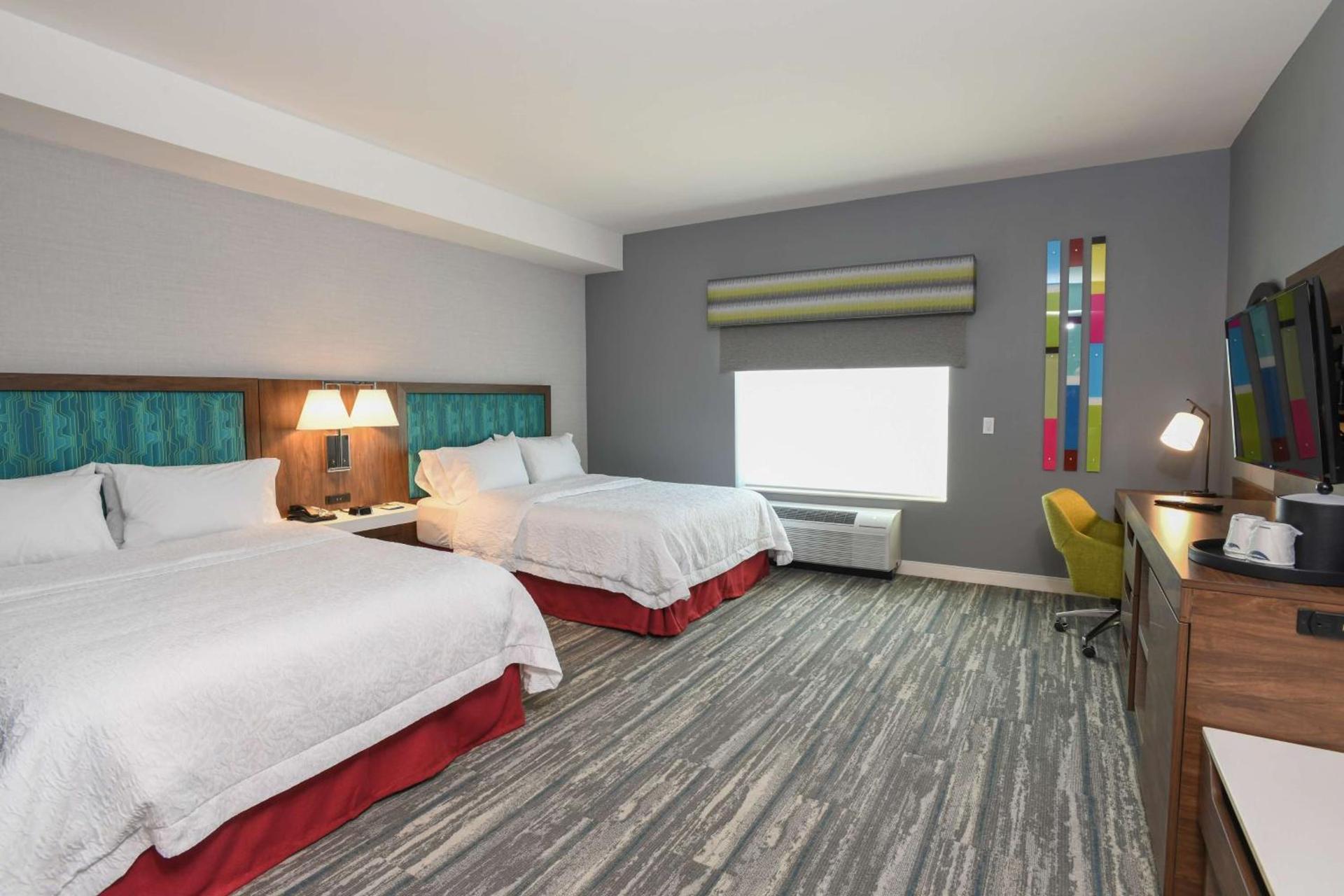 Hampton Inn & Suites Cincinnati Liberty Township photo 39