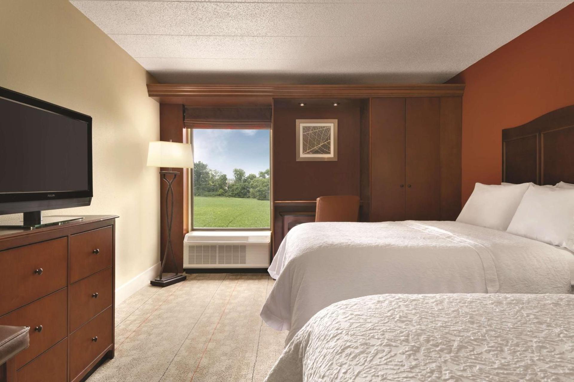 Hampton Inn Cincinnati Kings Island photo 19