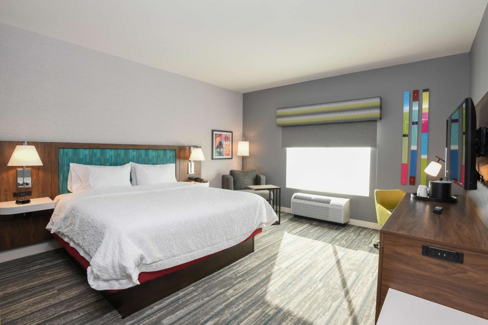 Hampton Inn & Suites Cincinnati Liberty Township photo 42