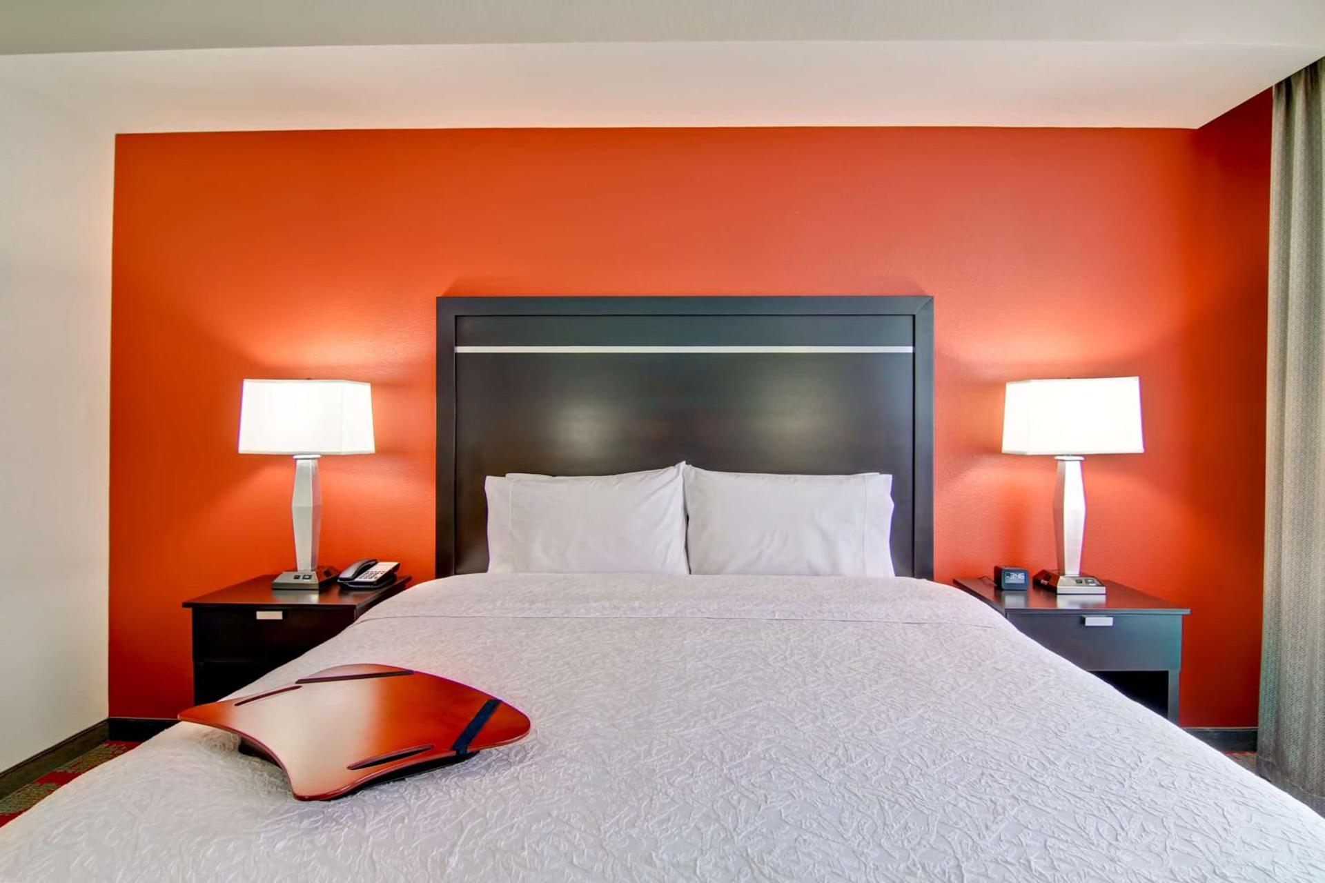 Hampton Inn and Suites Cincinnati - Downtown photo 14