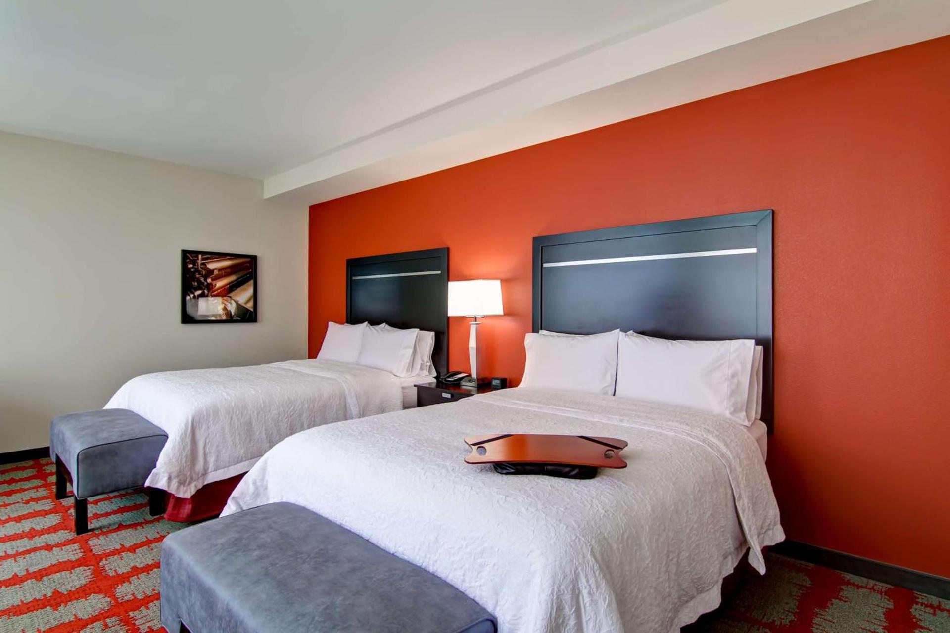 Hampton Inn and Suites Cincinnati - Downtown photo 28