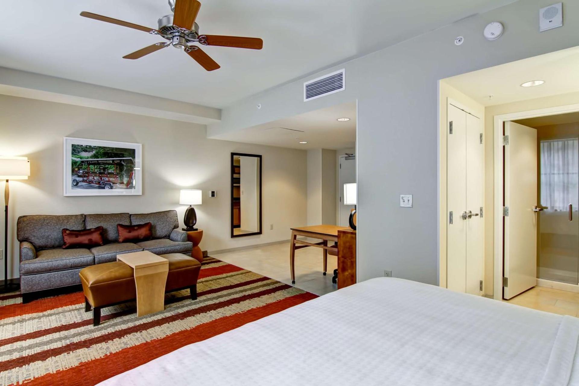 Homewood Suites by Hilton Cincinnati-Downtown photo 15