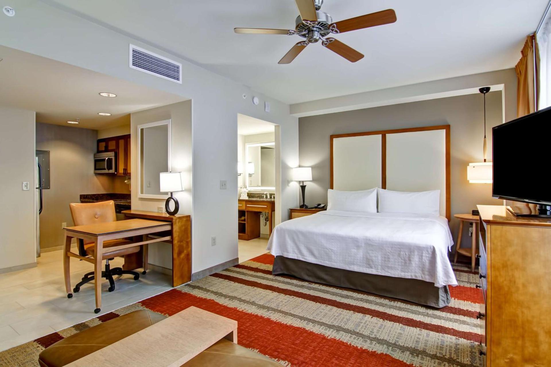 Homewood Suites by Hilton Cincinnati-Downtown photo 16