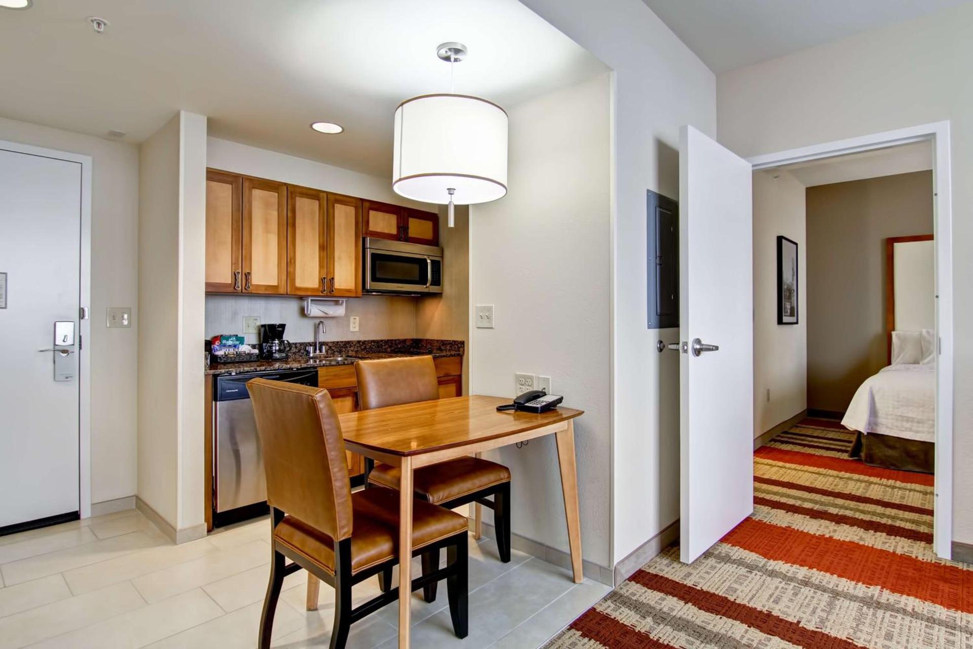 Homewood Suites by Hilton Cincinnati-Downtown photo 10
