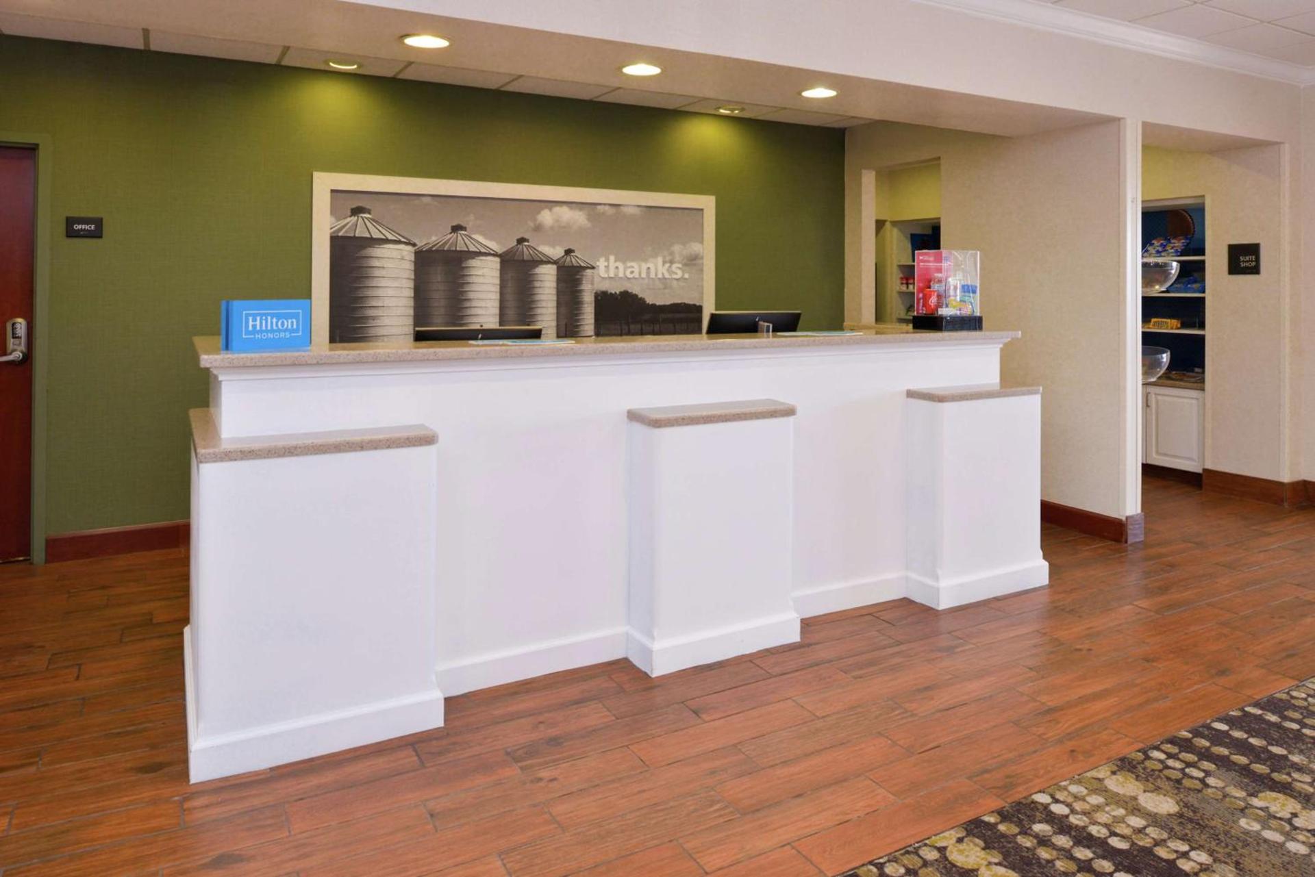 Hampton Inn & Suites Wilmington photo 5