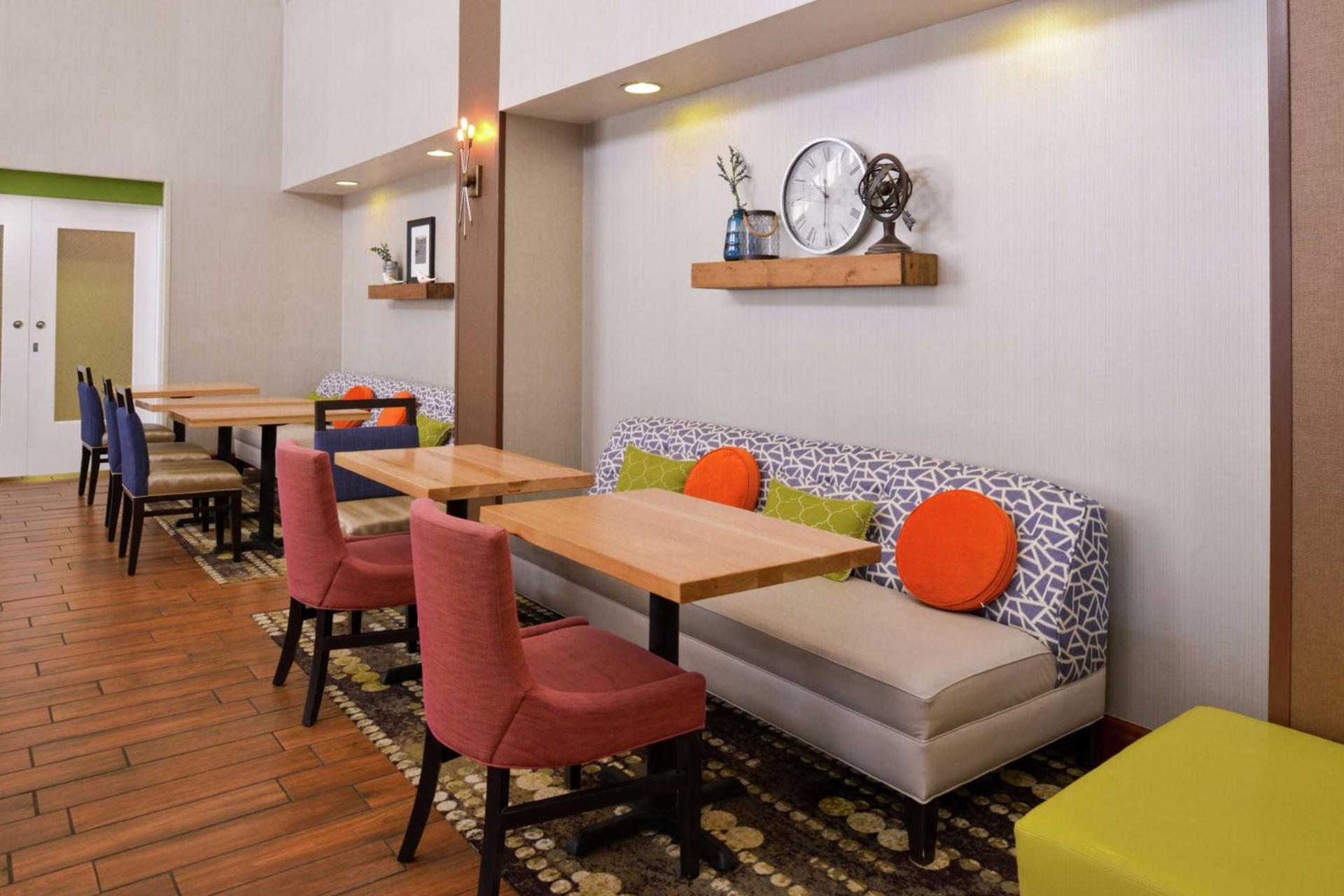 Hampton Inn & Suites Wilmington photo 11