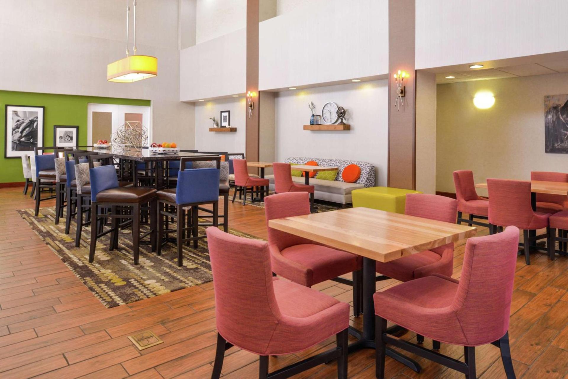 Hampton Inn & Suites Wilmington photo 13