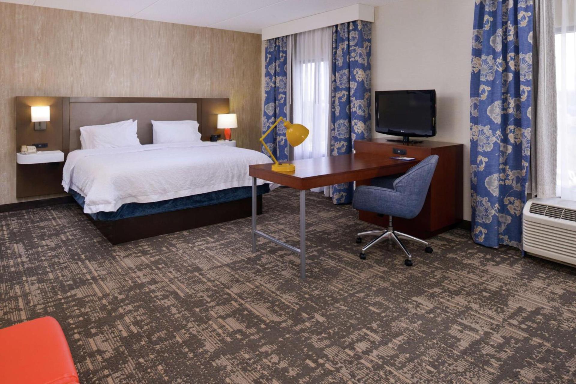 Hampton Inn & Suites Wilmington photo 49