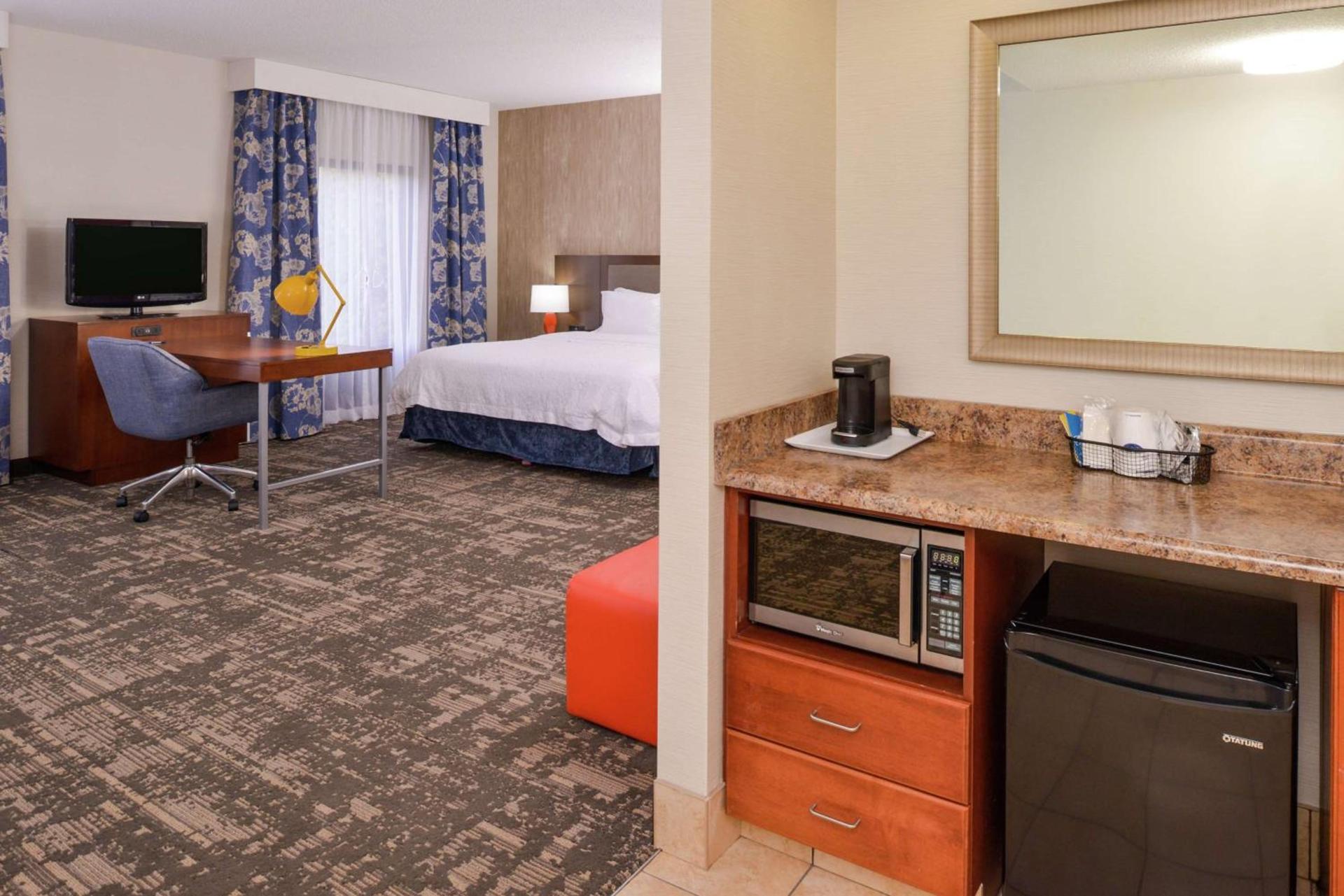Hampton Inn & Suites Wilmington photo 61