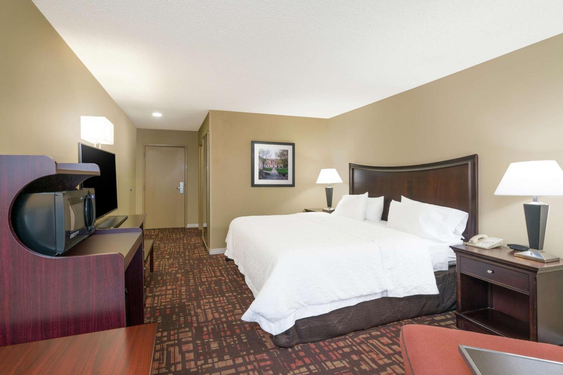 Hampton Inn Corydon photo 13