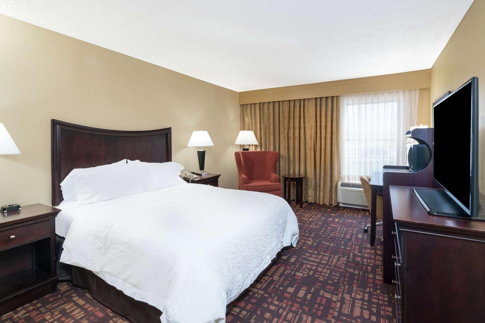 Hampton Inn Corydon photo 18