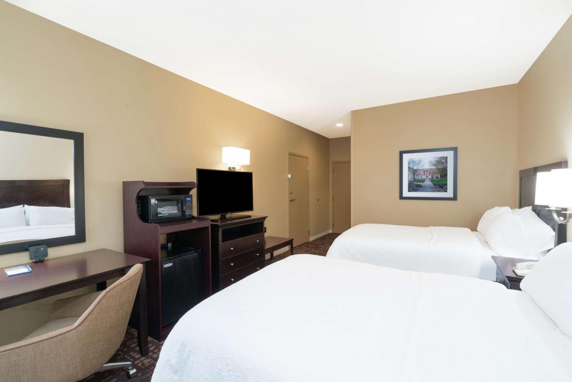 Hampton Inn Corydon photo 27