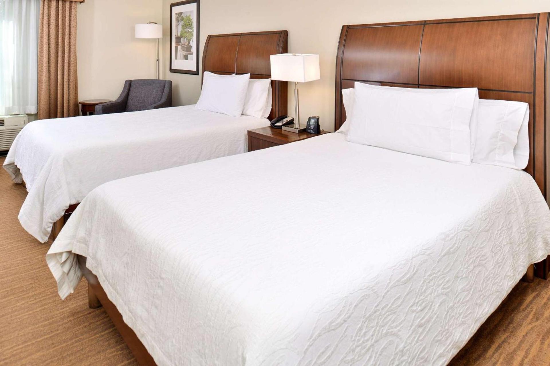 Hilton Garden Inn Addison photo 21