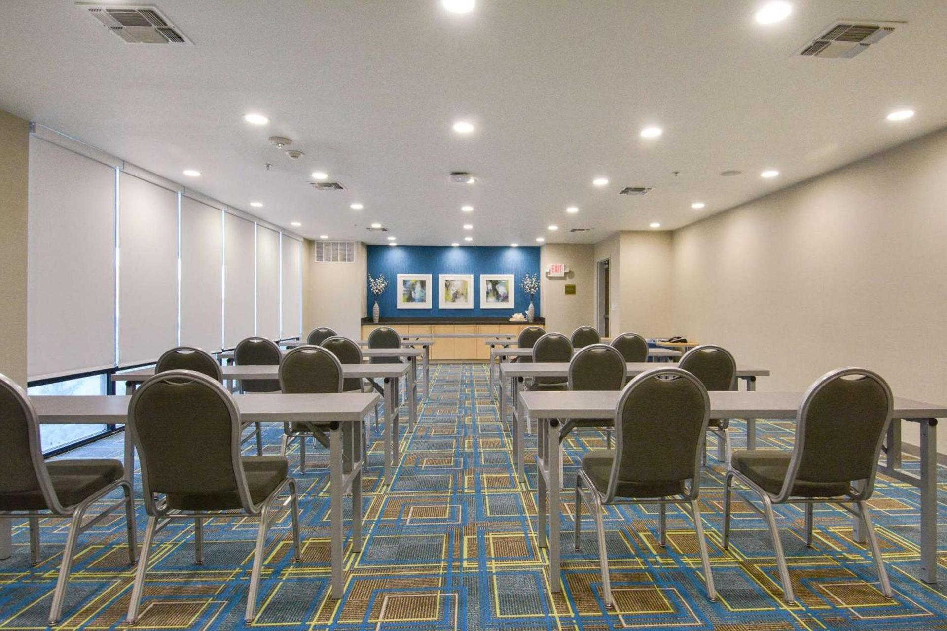 Home2 Suites by Hilton Irving/DFW Airport North photo 28