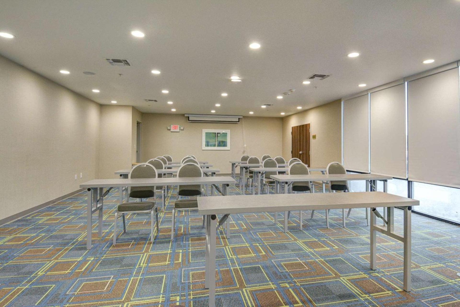 Home2 Suites by Hilton Irving/DFW Airport North photo 29